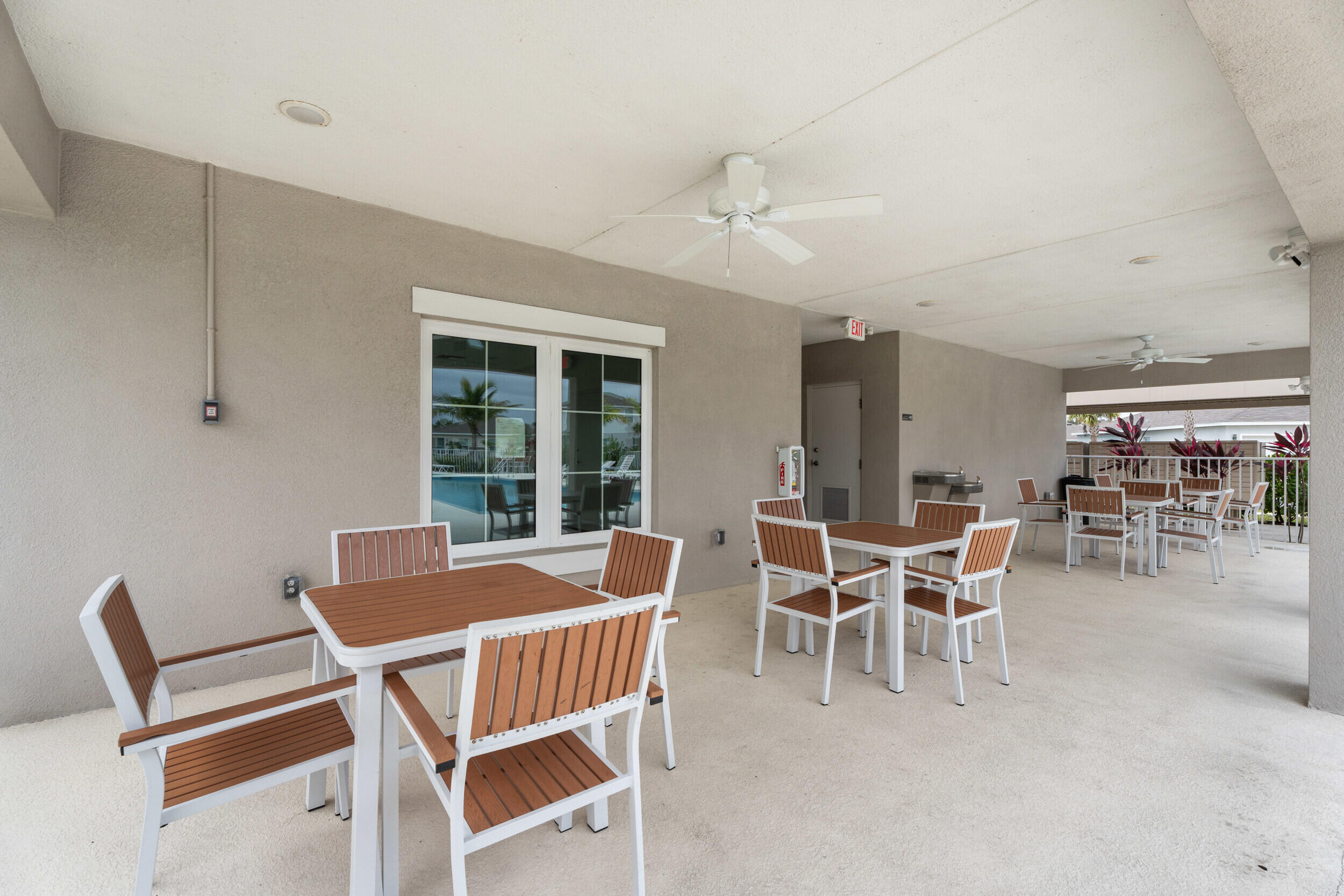 271 Raspberry Road Fort Pierce, FL 34981 - Photo 26 of 42 a dining room with furniture and window