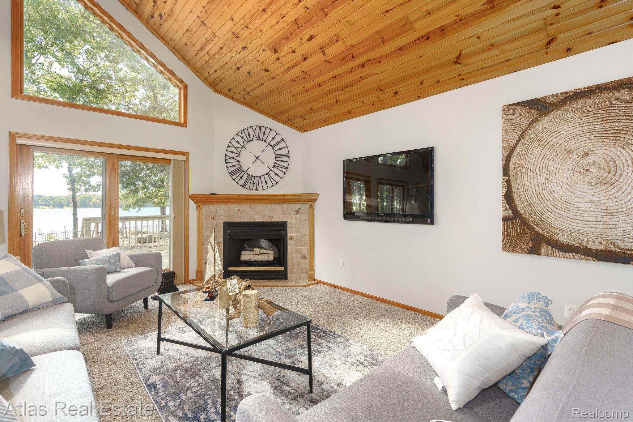 11280 Old Mt Morris Road Davison, MI 48423 - Photo 31 of 48 GreatRoom5