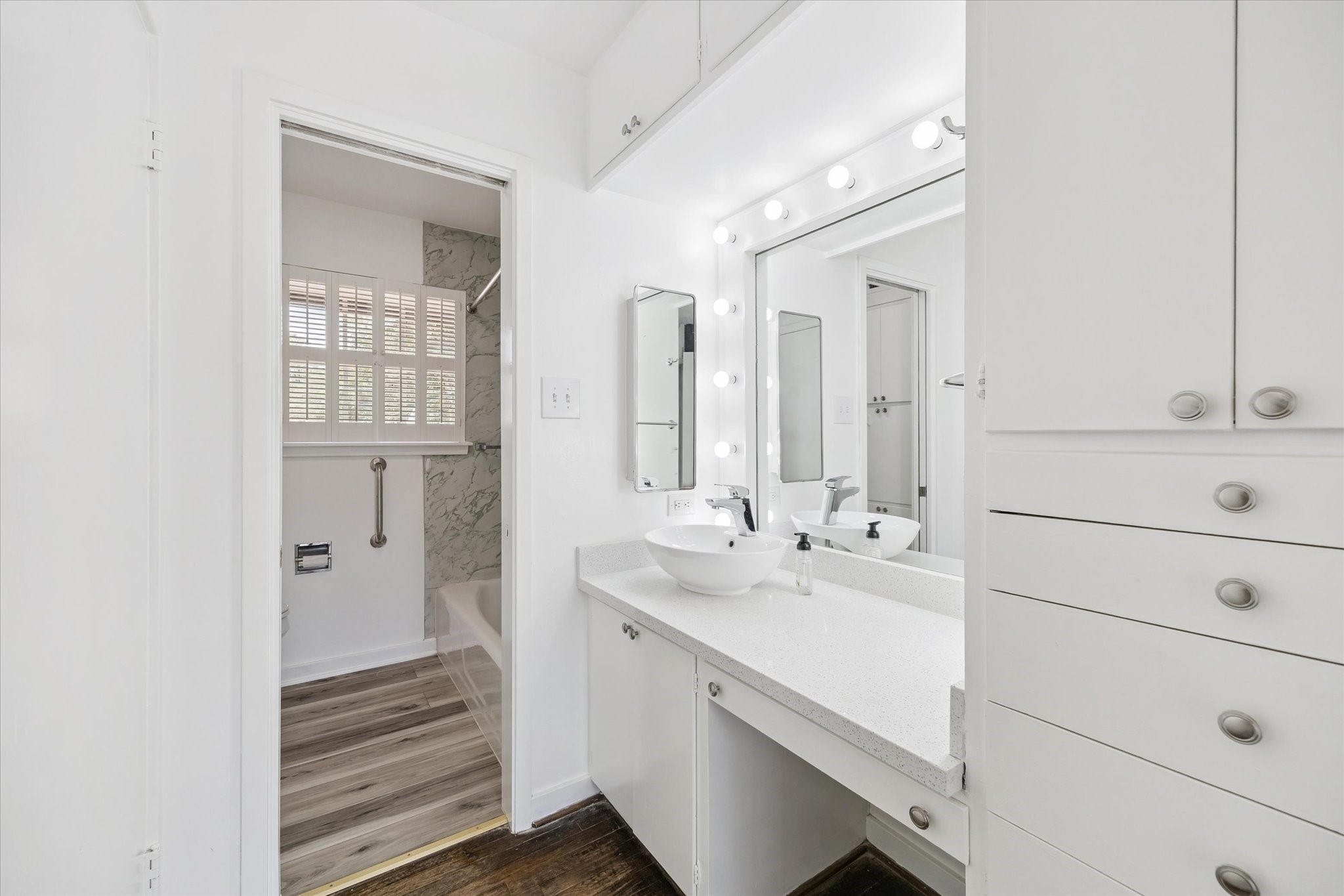 10807 Beinhorn Road Houston, TX 77024 - Photo 15 of 22