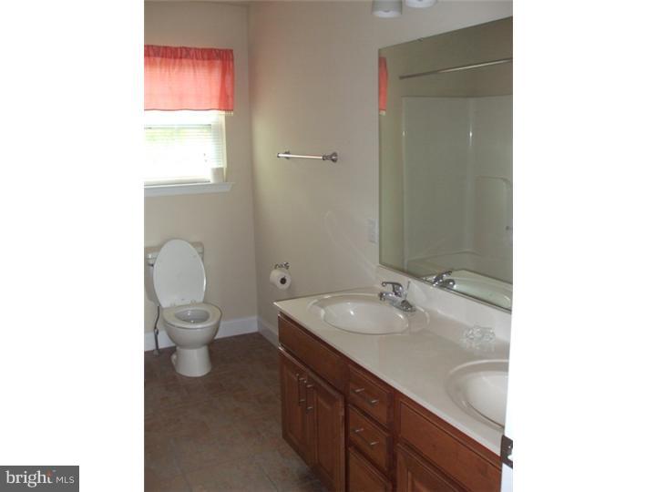 652 Ebersole Road Reading, PA 19605 - Photo 15 of 22 Bathroom