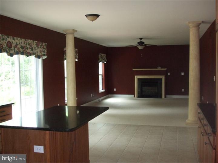 652 Ebersole Road Reading, PA 19605 - Photo 6 of 22 Living Room