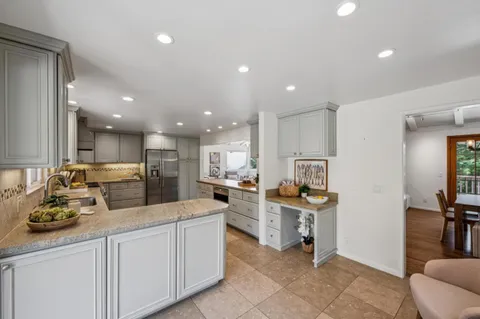 $2,080,000 | 760 Country Club Drive, Carmel Valley, CA 93924