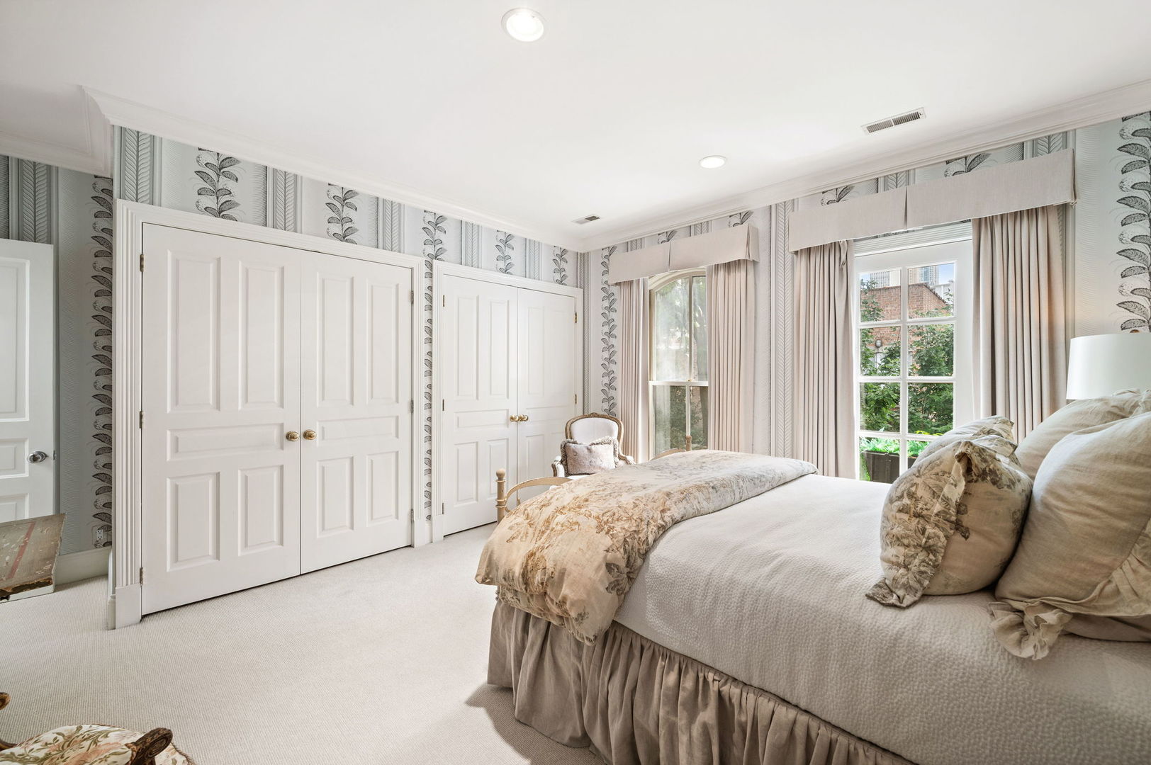 55 East Elm Street Chicago, IL 60611 - Photo 25 of 29