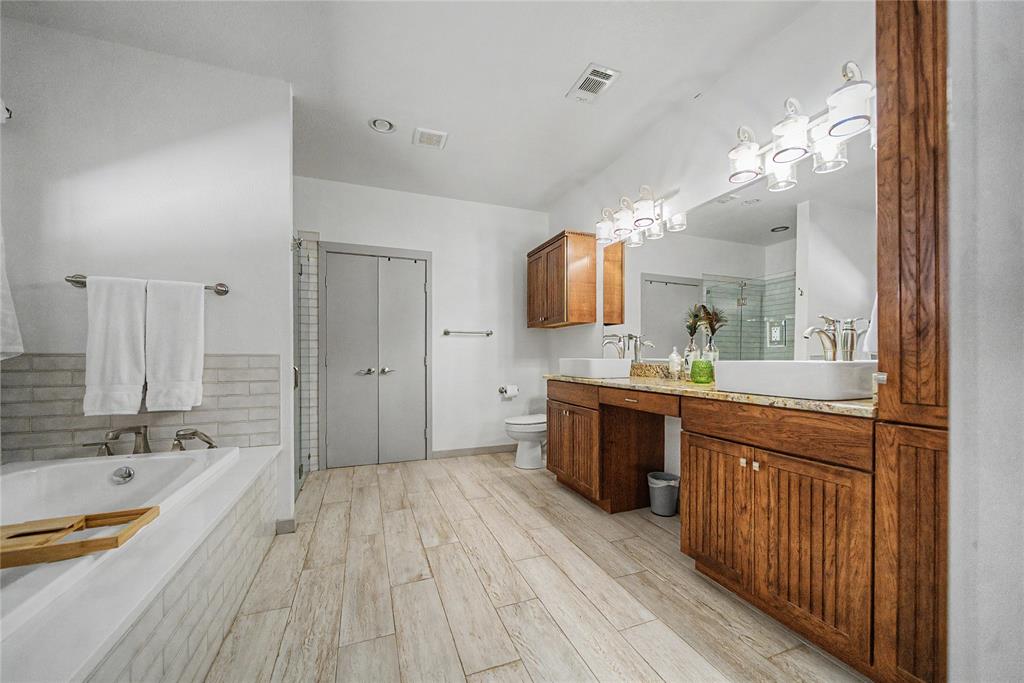 655 Hobson Bend Road Weatherford, TX 76088 - Photo 12 of 29 Gallery Image 12