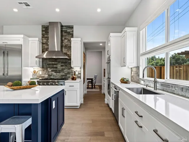 $1,695,000 | 2277 Napa Vallejo Highway, Napa, CA 94558