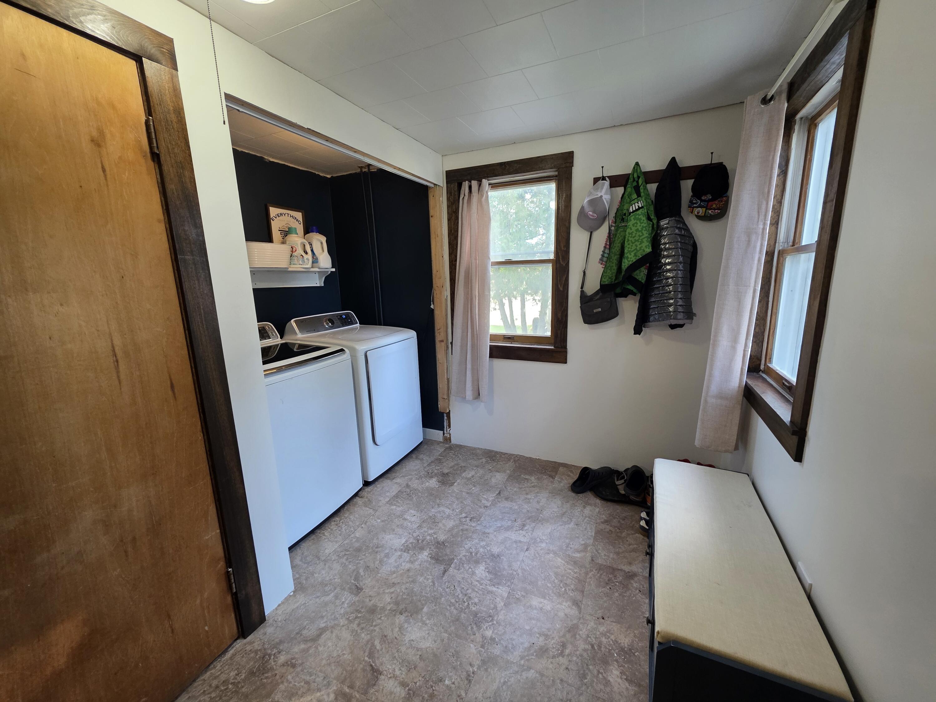 39 Washington Street Caribou, ME 04736 - Photo 15 of 33 20251011_100402