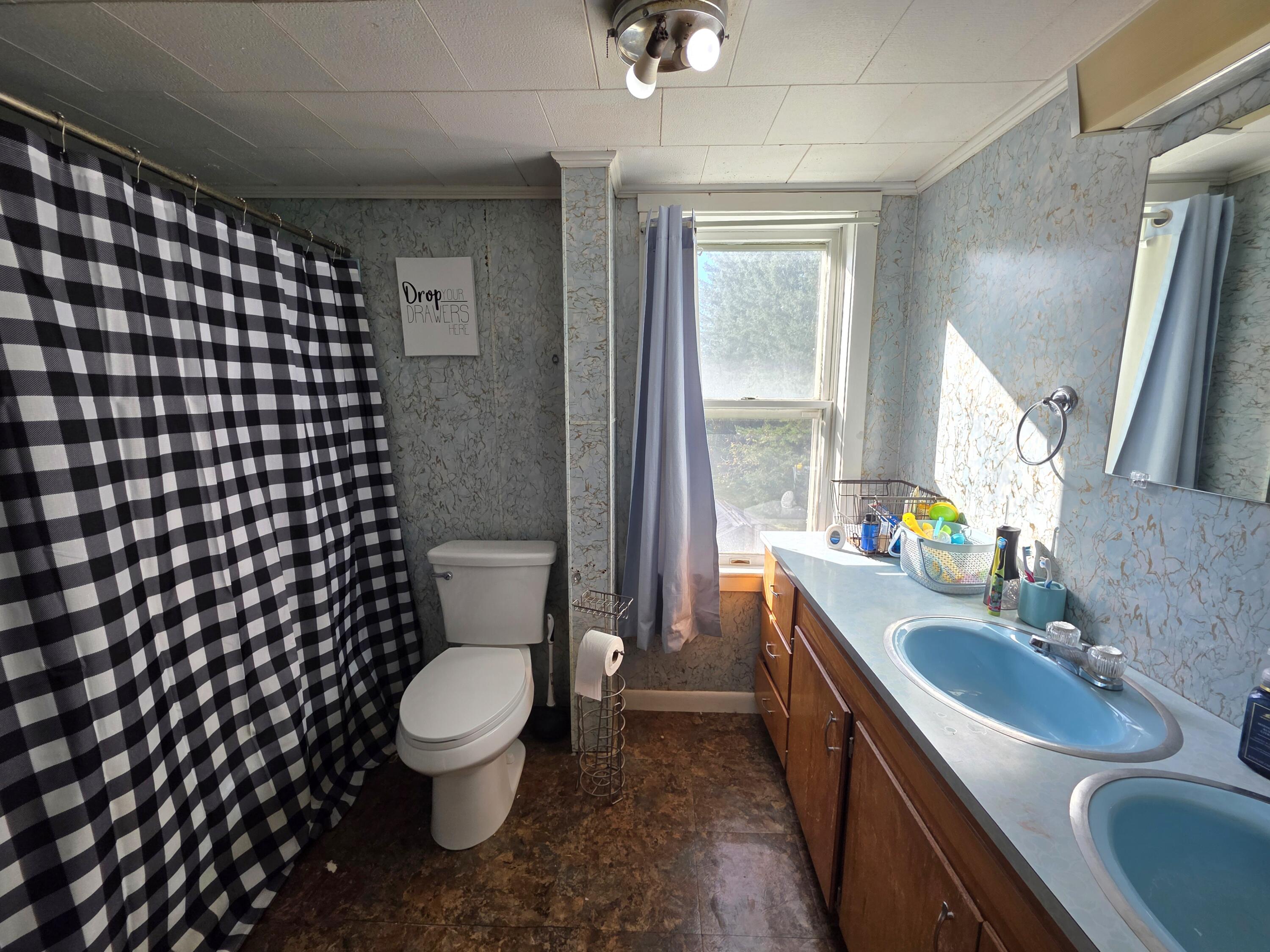 39 Washington Street Caribou, ME 04736 - Photo 33 of 33 20251011_100920