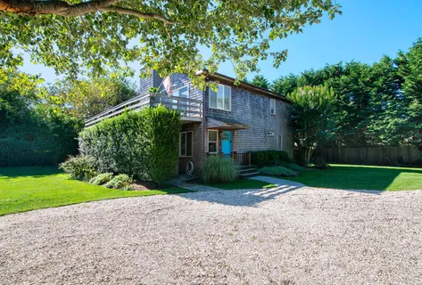 $3,950,000 | 28 Ditch Plains Road, Montauk, NY 11954