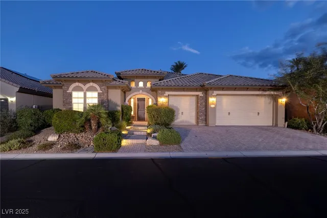 $995,000 | 2720 Bonaparte Lane, Henderson, NV 89044