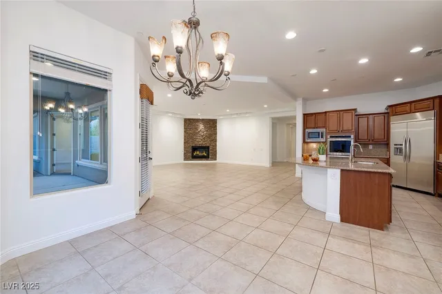 $995,000 | 2720 Bonaparte Lane, Henderson, NV 89044