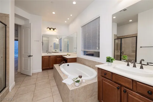 $995,000 | 2720 Bonaparte Lane, Henderson, NV 89044