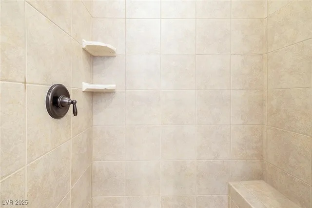 $995,000 | 2720 Bonaparte Lane, Henderson, NV 89044