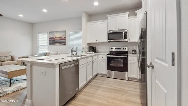 $2,200 | 7672 Shadow Lake Drive, Panama City Beach, FL 32407