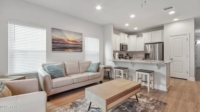 $2,200 | 7672 Shadow Lake Drive, Panama City Beach, FL 32407