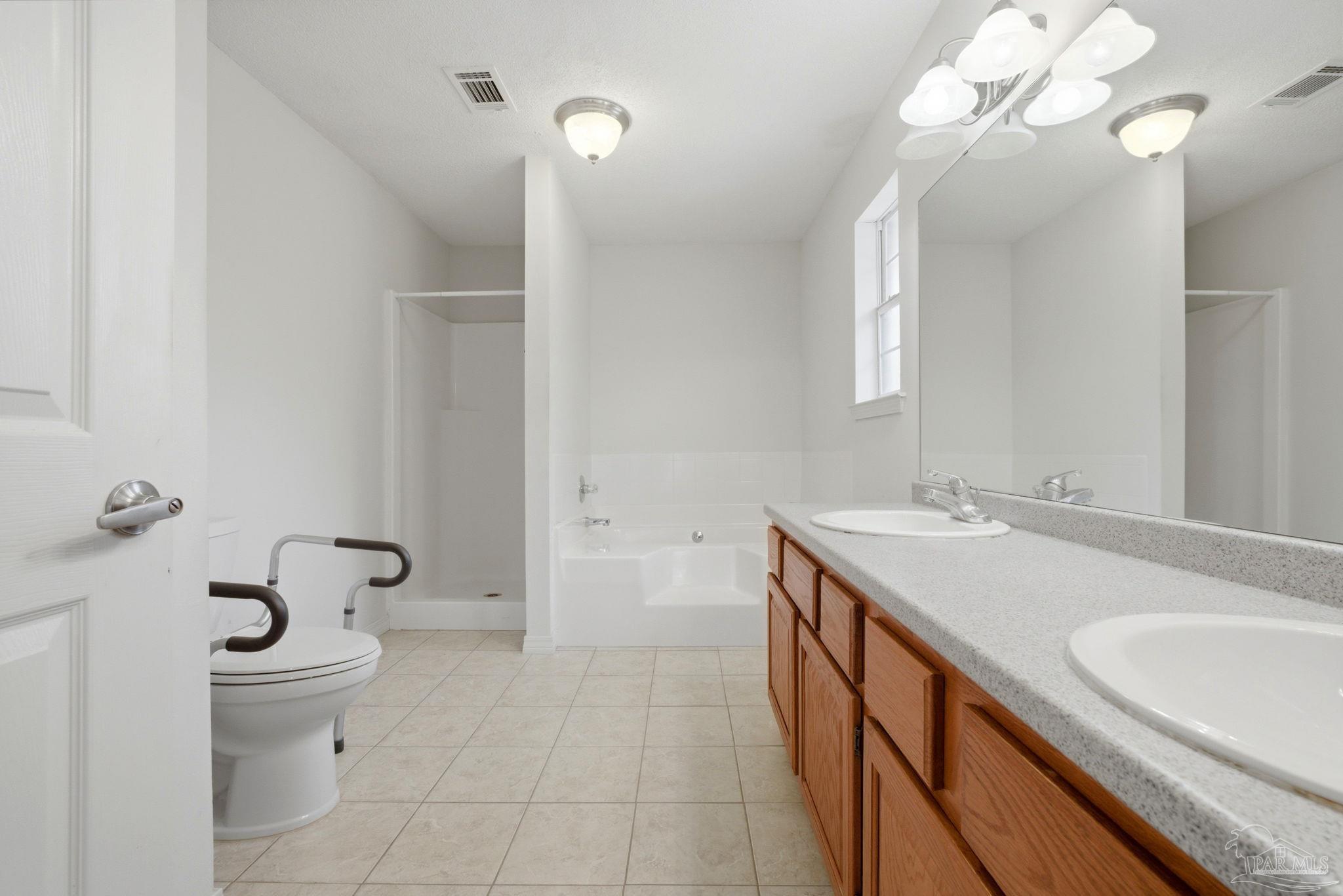 5467 North Shore Road Pensacola, FL 32507 - Photo 34 of 60