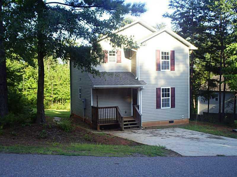 6830 Lakeview Pointe Gainesville, GA 30506 - Photo 1 of 1 Exterior Front.