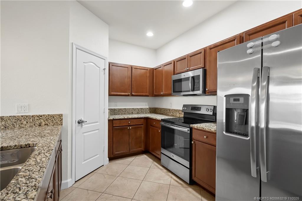 9512 Southwest Merlin Court Stuart, FL 34997 - Photo 11 of 43