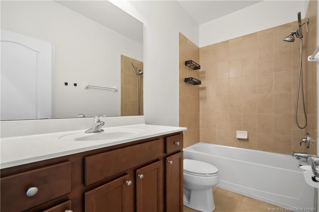 9512 Southwest Merlin Court Stuart, FL 34997 - Photo 27 of 43