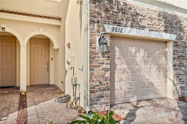$338,000 | 9512 Southwest Merlin Court, Stuart, FL 34997