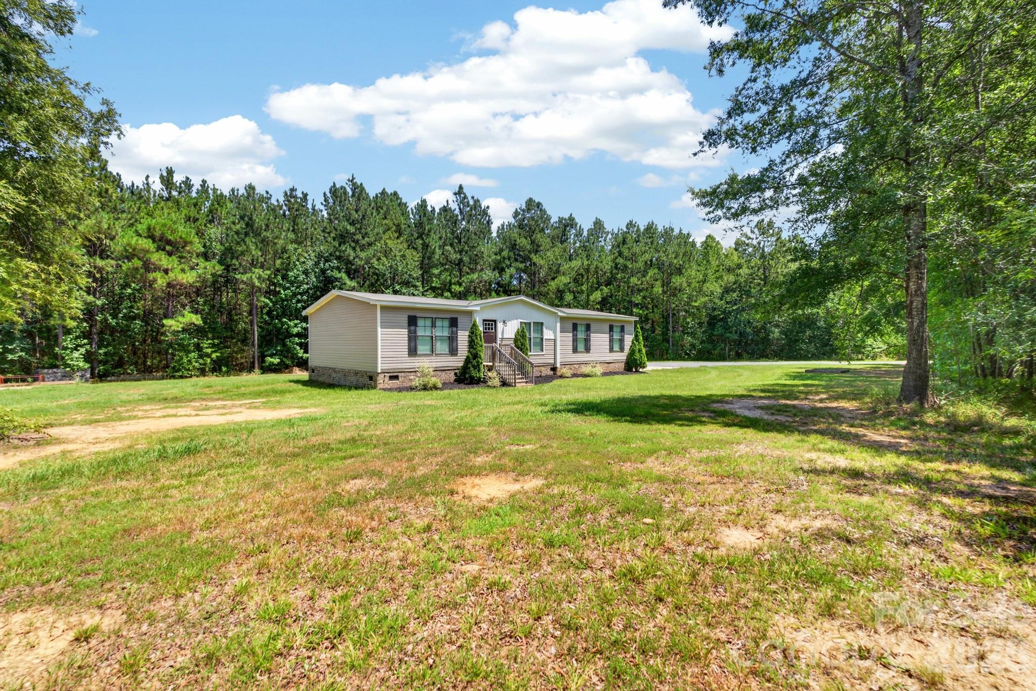 609 Edwards Road Fort Lawn, SC 29714 - Photo 37 of 42 Gallery Image 37