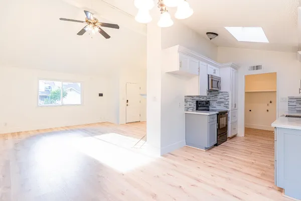 $425,000 | 3725 Eddy Avenue, Clovis, CA 93727