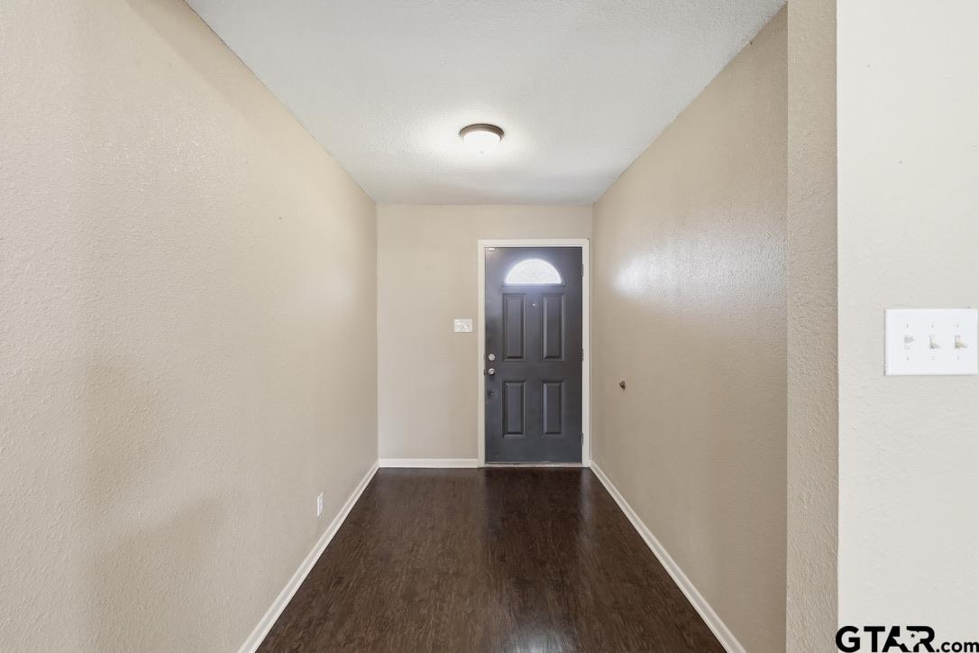 598 Hidden Forest Longview, TX 75605 - Photo 2 of 39