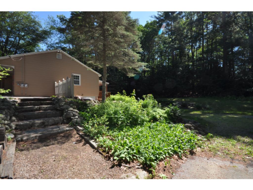 16 Davis Road Merrimack, NH 03054 - Photo 22 of 32