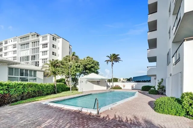 $3,100 | 1500 South Ocean Boulevard, Unit 1608, Pompano Beach, FL 33062