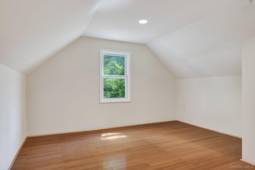 6 Winterberry Road Fishkill, NY 12524 - Photo 29 of 43 Great room to work and relax.