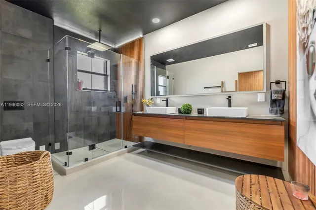 $5,000 | 4650 Santa Cruz Way, Unit 4650, Davie, FL 33314