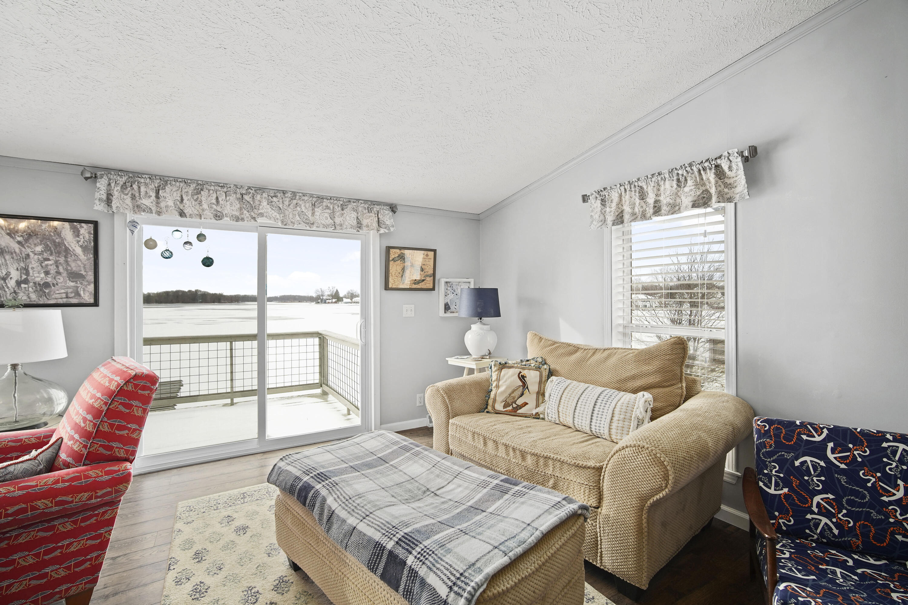 717 Napoleon Road Michigan Center, MI 49254 - Photo 8 of 49 DSC05106