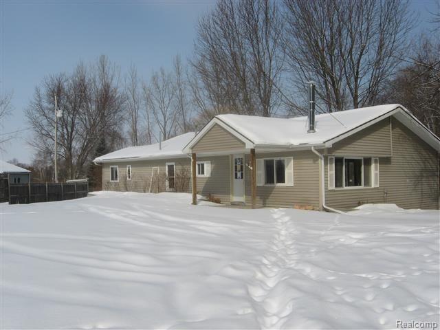 6446 Barnes Road Millington, MI 48746 - Photo 1 of 11 front.jpg