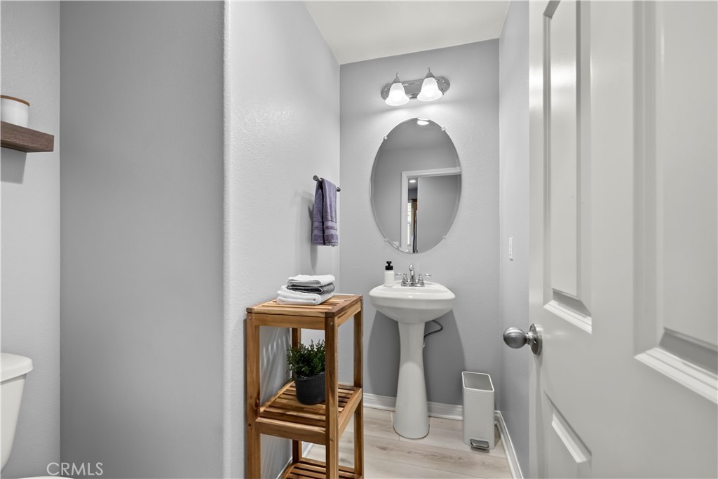 692 South Brampton Avenue Rialto, CA 92376 - Photo 9 of 21 a view of livingroom with furniture