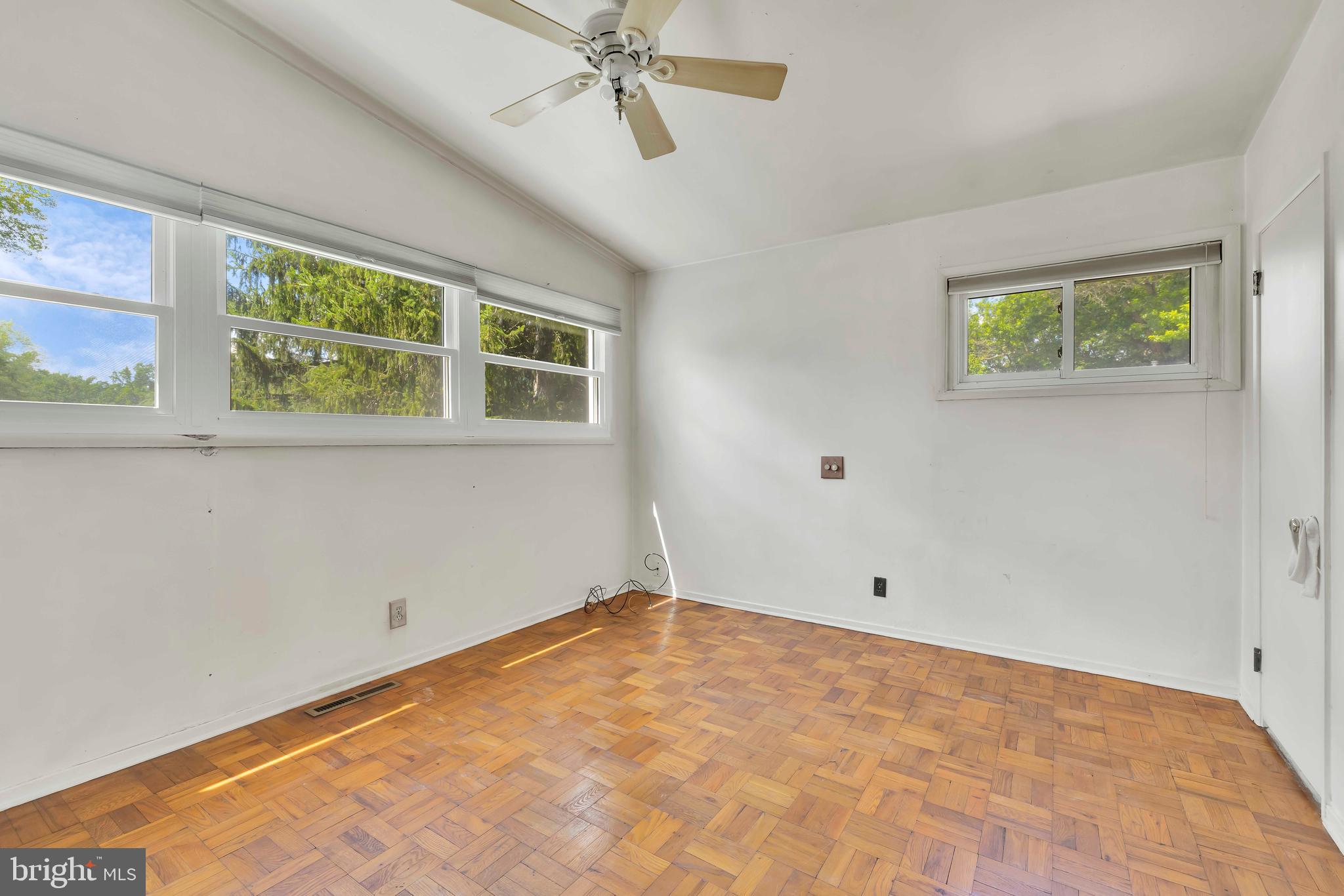 548 Paddock Road Ambler, PA 19002 - Photo 9 of 19