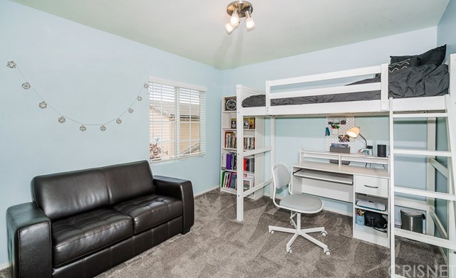 27253 Baviera Way Valencia, CA 91381 - Photo 24 of 45