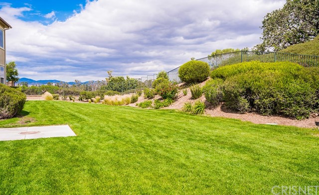 27253 Baviera Way Valencia, CA 91381 - Photo 35 of 45