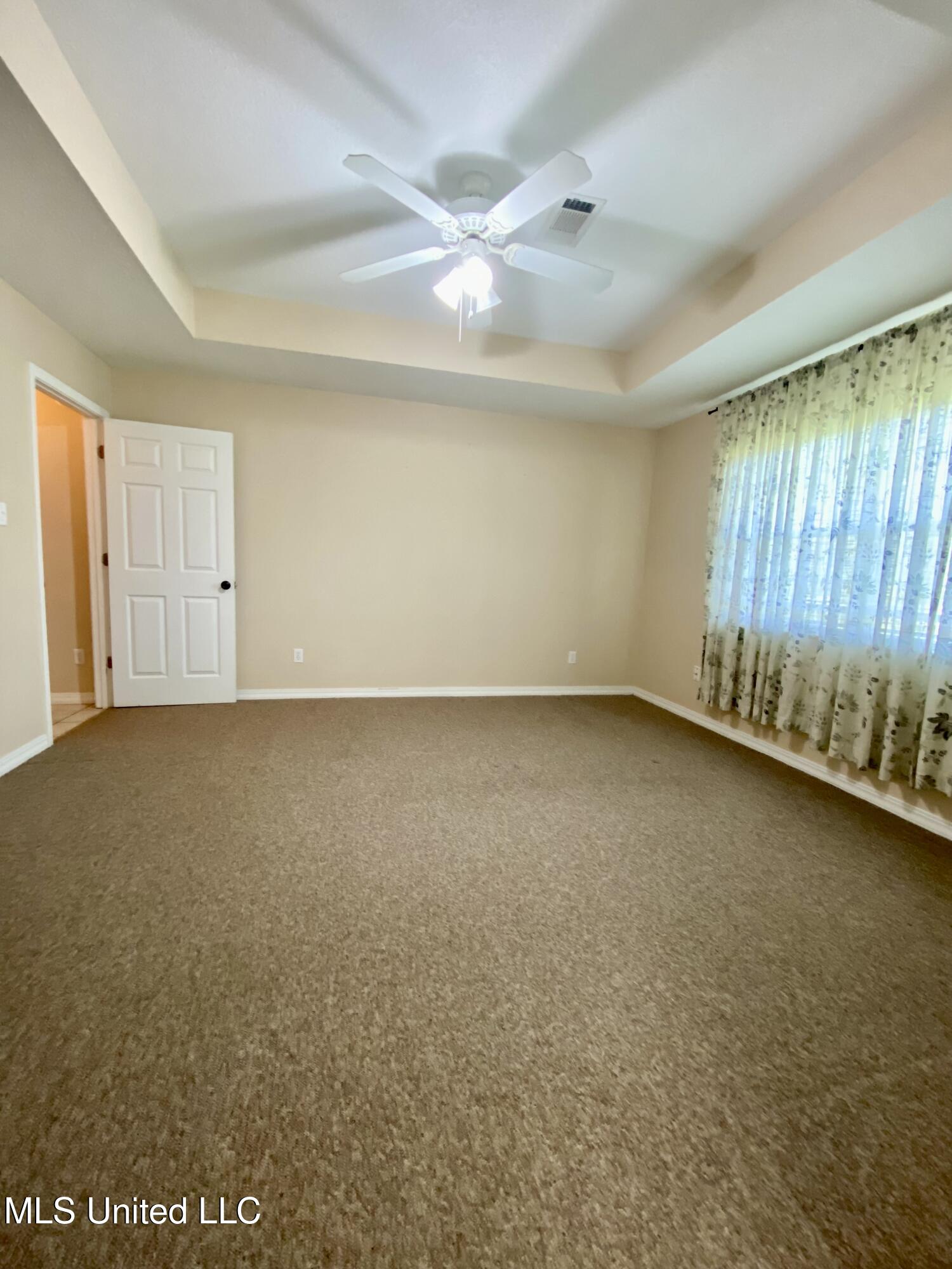 435 Millbrook Parkway Picayune, MS 39466 - Photo 12 of 29 11B, IMG_5333