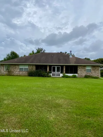 $254,000 | 435 Millbrook Parkway, Picayune, MS 39466
