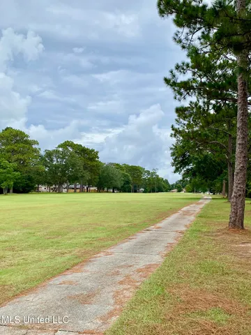 $254,000 | 435 Millbrook Parkway, Picayune, MS 39466