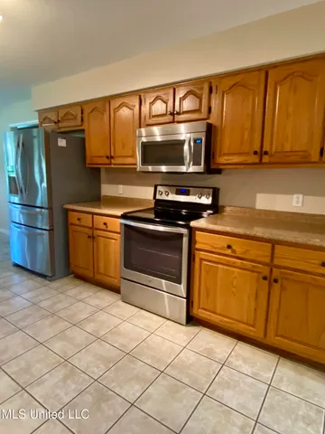 $254,000 | 435 Millbrook Parkway, Picayune, MS 39466