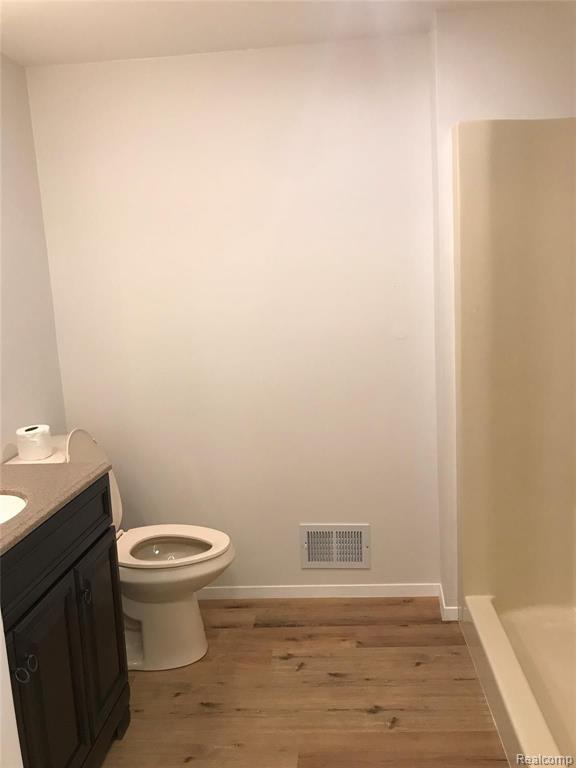 2252 Fraser Road Kawkawlin, MI 48631 - Photo 15 of 25