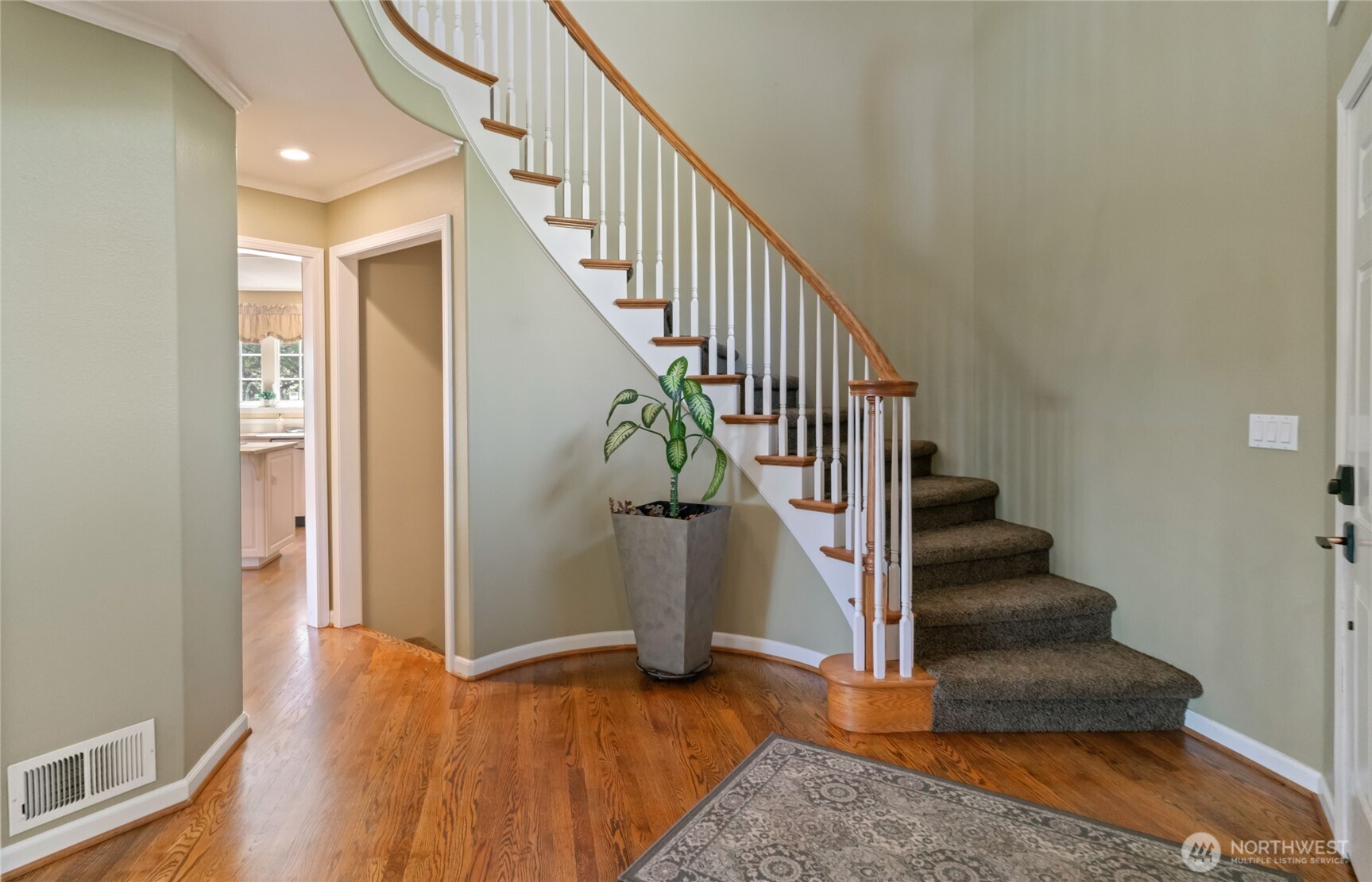 2035 # 2 Canyon Road Wenatchee, WA 98801 - Photo 7 of 39 Gallery Image 7