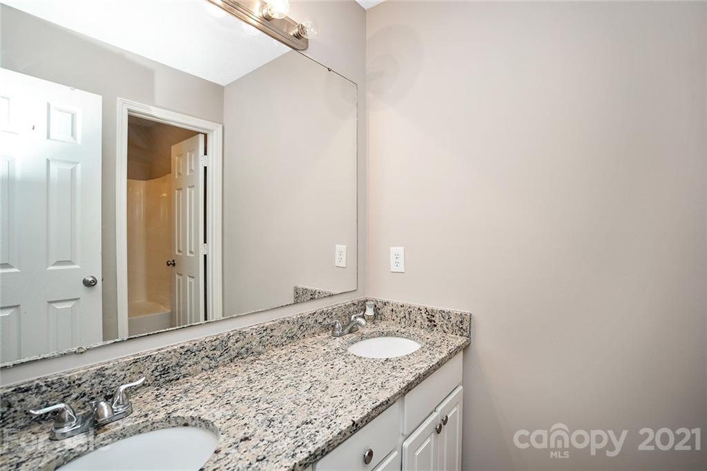 16017 Hollingbourne Road Huntersville, NC 28078 - Photo 17 of 30 Gallery Image 17