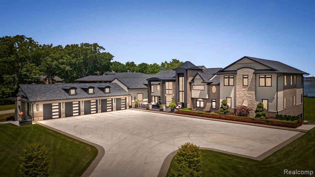 2575 Hiller Road West Bloomfield, MI 48324 - Photo 49 of 50 Gallery Image 49