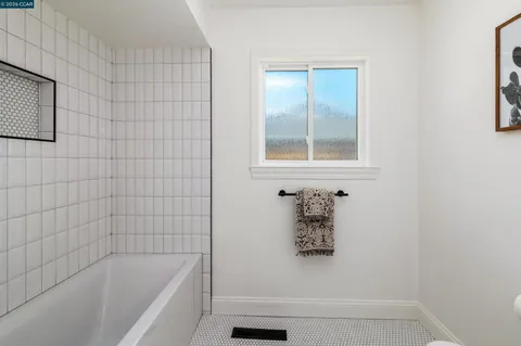 a view of utility room with washer and dryer