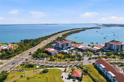 $369,000 | 6365 Bahia Del Mar Boulevard South, Unit 110, St. Petersburg, FL 33715