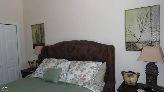 $207,900 | 7906 Windham Lake Way, Unit 11, Indianapolis, IN 46214