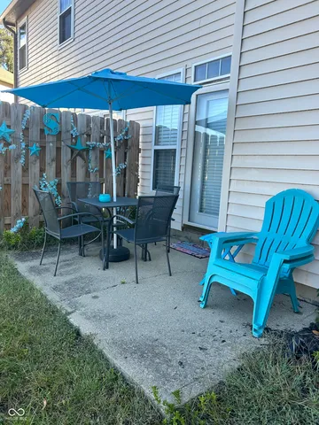 $207,900 | 7906 Windham Lake Way, Unit 11, Indianapolis, IN 46214