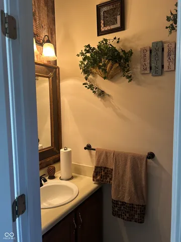 $207,900 | 7906 Windham Lake Way, Unit 11, Indianapolis, IN 46214