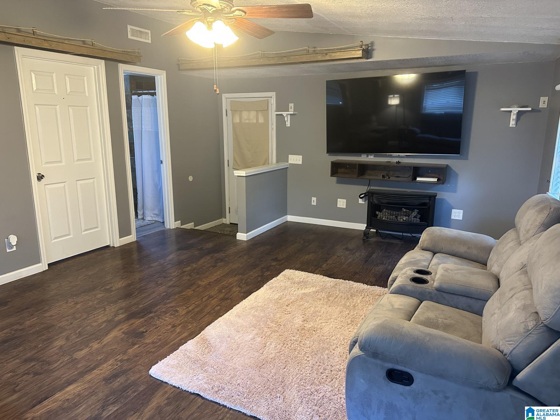 43 Dana Avenue Sylacauga, AL 35150 - Photo 6 of 18